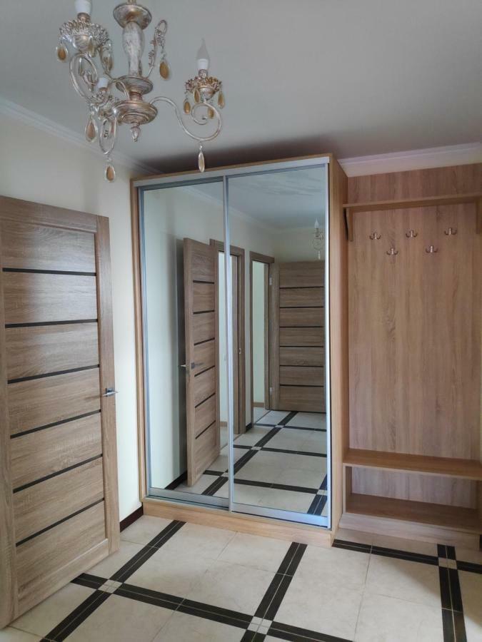 Chiernomorskie Apartamenty โอเดสซา ภายนอก รูปภาพ