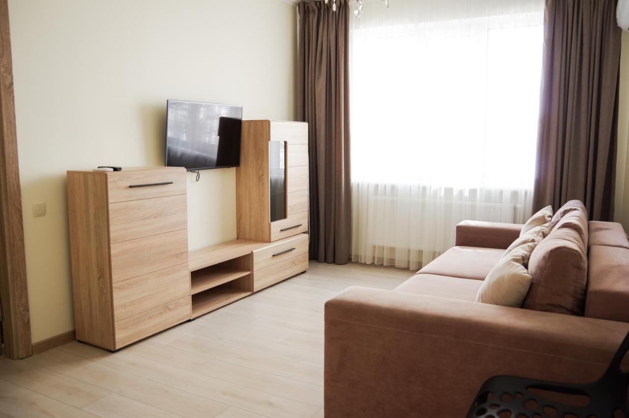 Chiernomorskie Apartamenty โอเดสซา ภายนอก รูปภาพ