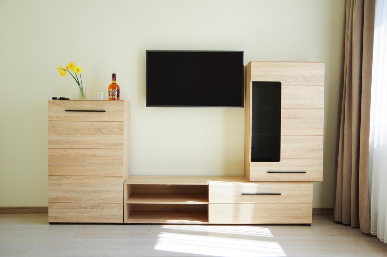 Chiernomorskie Apartamenty โอเดสซา ภายนอก รูปภาพ